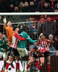 开云体育-1:0！萨拉赫队史第一，范戴克一锤定音，利物浦重返胜利紧咬曼联