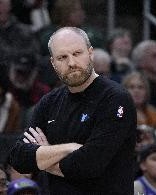 詹金斯率领灰熊常规赛胜率为53.9% 季后赛最好闯进次轮&amp;胜率39.1%