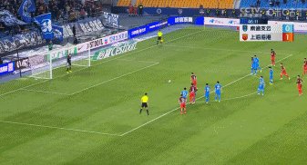 奥斯卡点球2.gif